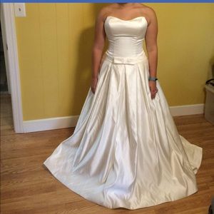 COPY - David Tutera Wedding Gown